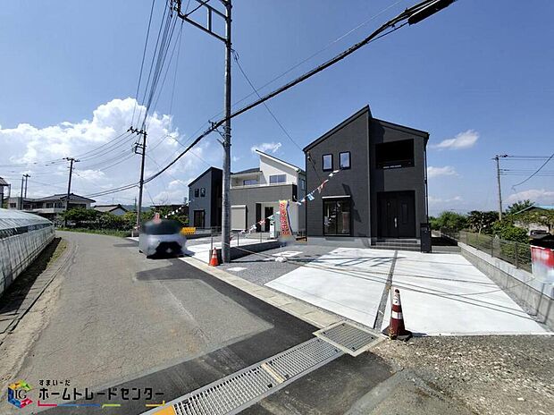 【前面道路含む現地写真】土日のご予約はもちろん、平日やお仕事のお時間に合わせての夜間のご案内も実施しています。まずはお客様のご都合をお伺いさせて頂き、それに合う形で物件のご紹介をさせていただきますお気軽にお問い合わせください