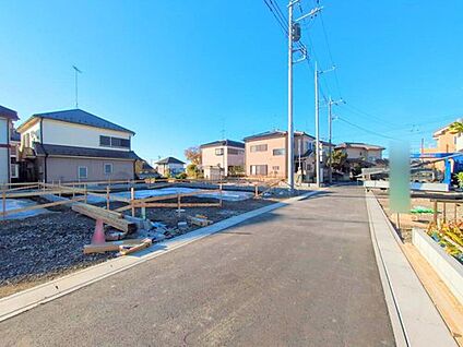 前面道路含む現地写真