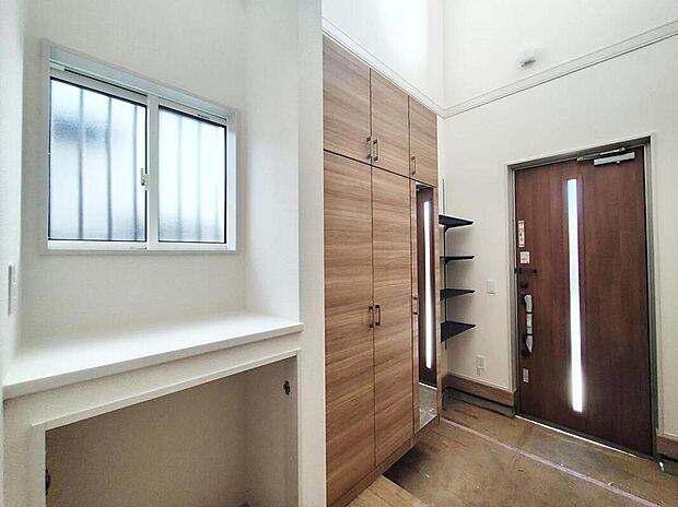 【玄関】玄関です。