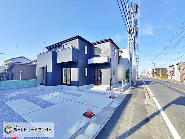 【前面道路含む現地写真】ご予約をいただければ、もちろん平日や夜間でもご案内は可能です。お仕事の形態が多様化しておりますので、決まったお時間では中々身動きが取れないお客様も多いかと思います。お気軽にお申し出ください♪