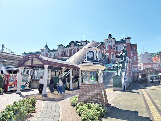 JR高崎線「深谷」駅（約750m）