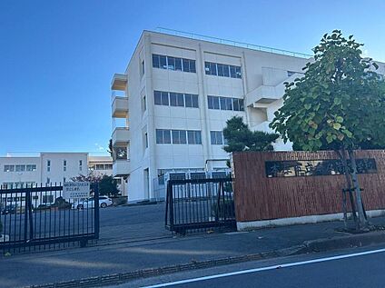 本庄市立本庄南中学校 2400m (徒歩30分)