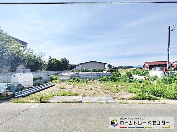 【現地写真】【2026年6月撮影】今から見たい!大歓迎です♪ お気軽にホームトレードセンターまでお問い合わせください。 閑静な街並みの分譲地を是非現地にてご覧ください。 近隣の物件も併せてご紹介することも可能です