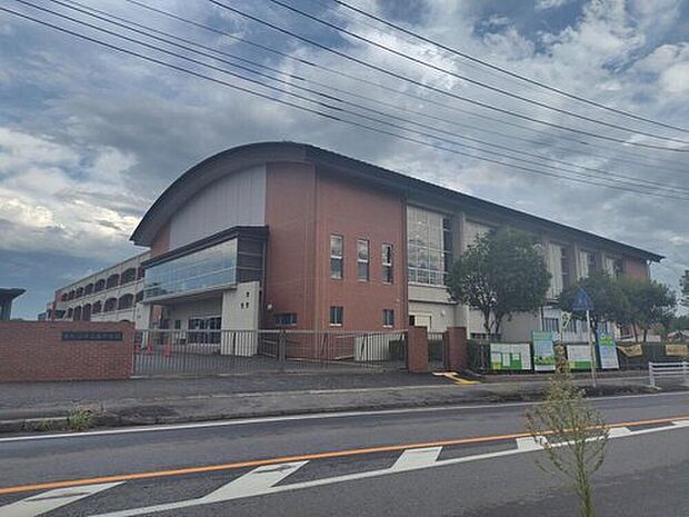 東松山市立南中学校（約1,900m）
