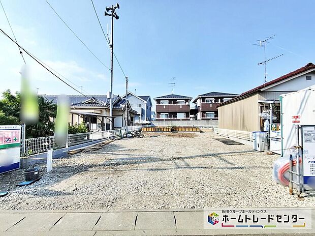 【前面道路含む現地写真】土日だけでなく平日のご見学予約もお待ちしております。お仕事などのご予定に合わせたご都合を教えてください！ご希望に合わせたご紹介をさせていただきます！お気軽にお問い合わせください