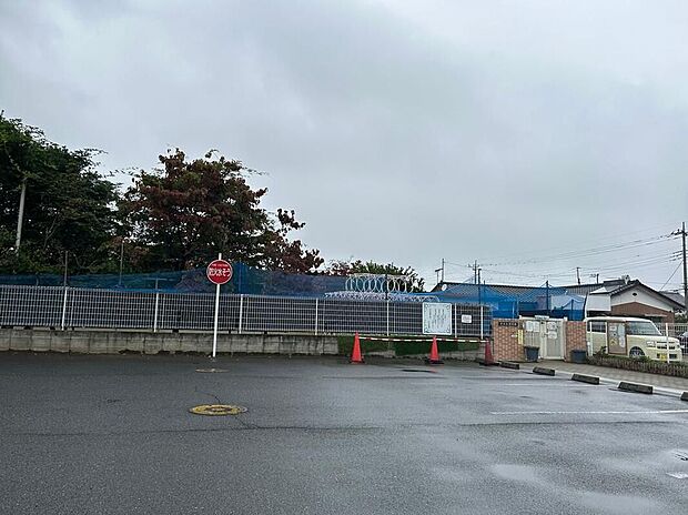 すみれ保育園(約800m)