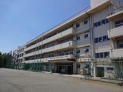 横浜市立都田中学校 2100ｍ