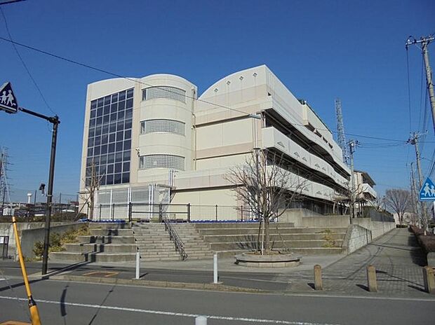 横浜市立東山田小学校（約1,100m）