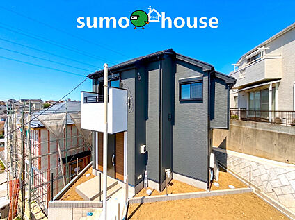 洗練されたデザインとZEH水準省エネのデザイナーズ住宅