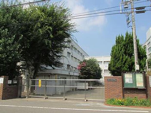 横浜市立末吉中学校（約1,380m）