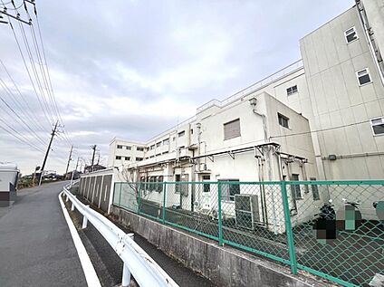 横浜市立羽沢小学校 1300ｍ