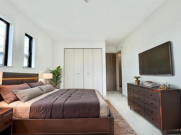 【リビング以外の居室】全居室2面採光で風通しや日当たりをしっかり確保して設計しています。窓を開けて風通しをすることで気持ちがいい毎日が過ごせますよ。