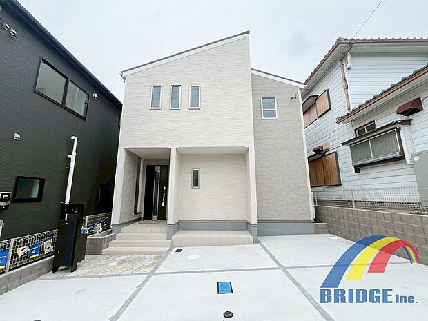 1号棟外観 長期優良住宅該当物件!各居室に収納を完備で生活の質が上がる間取り!