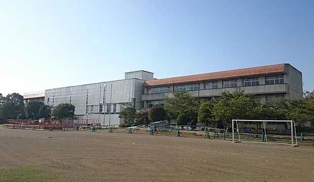 木更津市立八幡台小学校（約860m）