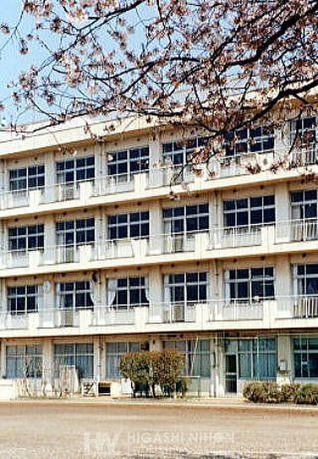 町田市立成瀬台中学校(約350m)