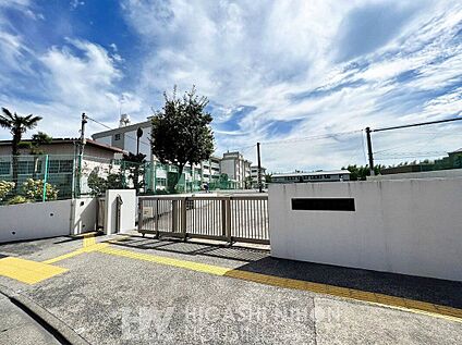 川崎市立犬蔵中学校 650m