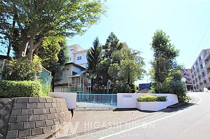 川崎市立菅生中学校 1460m