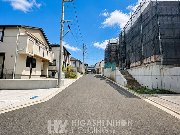 【前面道路含む外観】建物完成事例をご案内いたします！実際の建物をご覧いただき、設備・仕様、内装の質感などをご体感いただけます。※画像は一部CG加工を施しています。