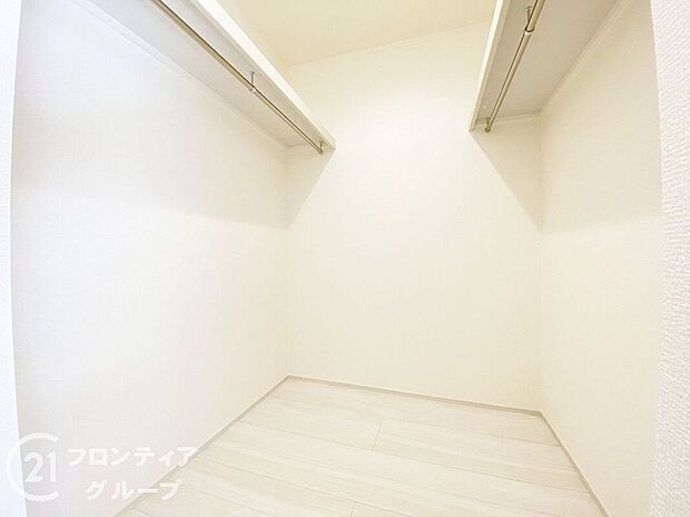 各室に収納スペ―スがありますのでお部屋スッキリ片付きますね