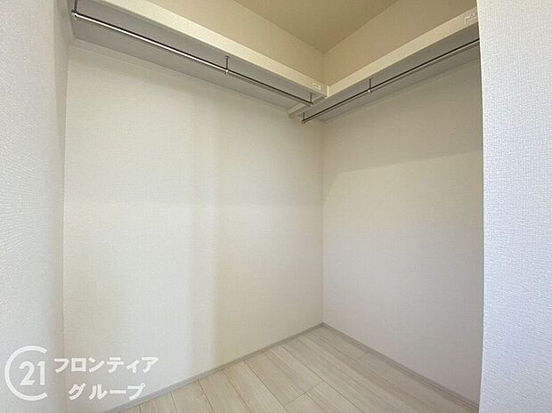 【収納】充実した収納スペースなので、お子様が大きくなって、荷物が増えてもたっぷり収納しておけますね