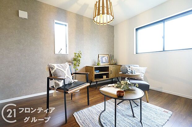 【その他】【施工例/洋室】スタイル:クラフトヴィンテージカジュアルでありながらどこか懐かしさを感じられる、ヴィンテージテイストのデザイン。木材などの自然をモチーフにしております。