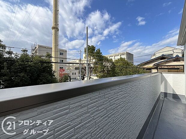 【バルコニー】お客様にあった住宅ローンをご提案させていただきます