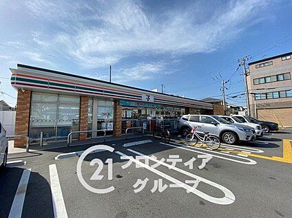 セブンイレブン尼崎浜3丁目店 100m