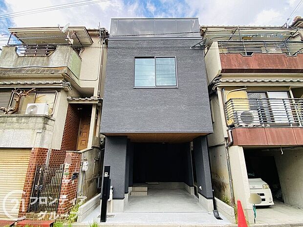 最寄り駅まで徒歩約4分!通勤やお出かけに便利な立地です