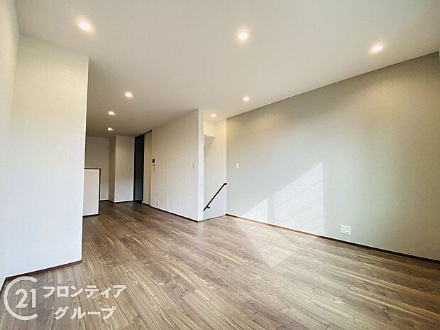 【リビング】多様化する住まいのお悩みを当社へお気軽にご相談下さい