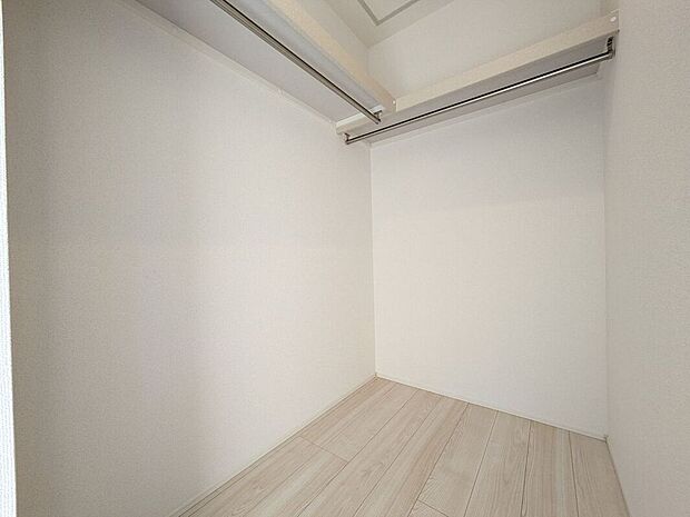 【収納】各居室に収納スペースがあり、すっきりお住まい頂けます