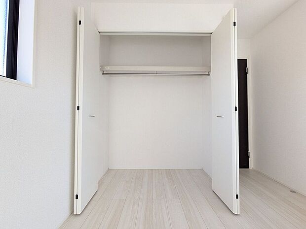 【収納】季節の物もすっきり片付く便利な収納スペースです!