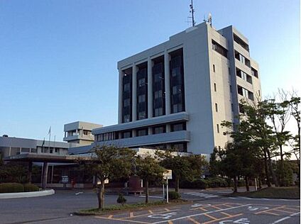 袖ケ浦市役所 910m