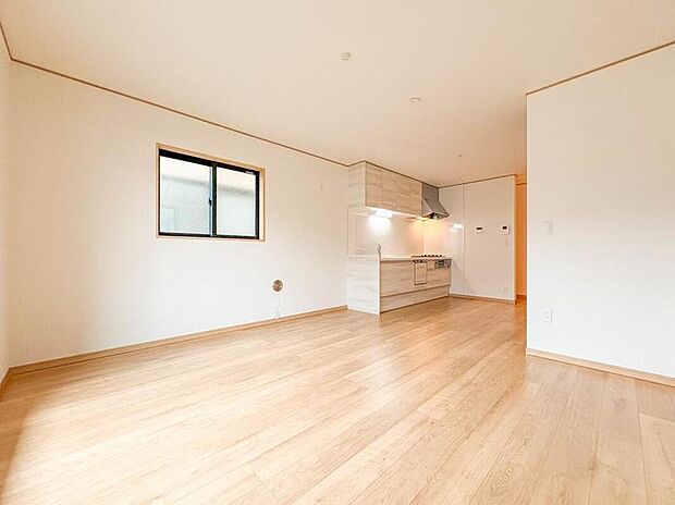 【【LDK13.2帖】】1号棟 明るく開放的な空間が広がるLDK。