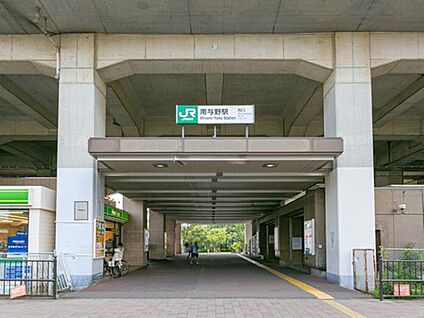 JR「南与野」駅 1700ｍ(徒歩22分／バス10分「栄和北町」バス停徒歩4分)