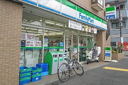 ファミリーマート 杉並成田東五丁目店 543m