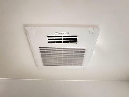 浴室換気乾燥機