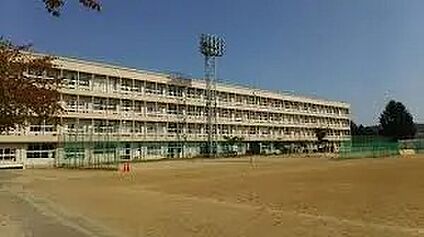 七北田中学校 1680ｍ(徒歩21分)