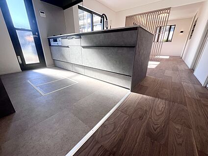 【水回り床材】フロアタイル