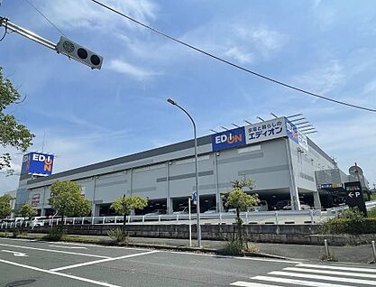 エコール・マミ 約2300ｍ(徒歩約33分)