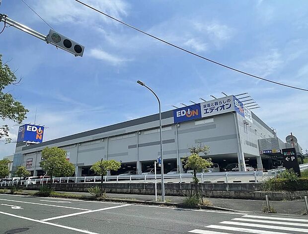 エコール・マミ