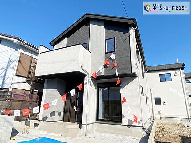 ≪堂々完成しました！≫
永く愛着の湧く美しいデザイン。
現地ご案内はお気軽にお問い合わせください♪
完成済み、実物をじっくりチェックできます！