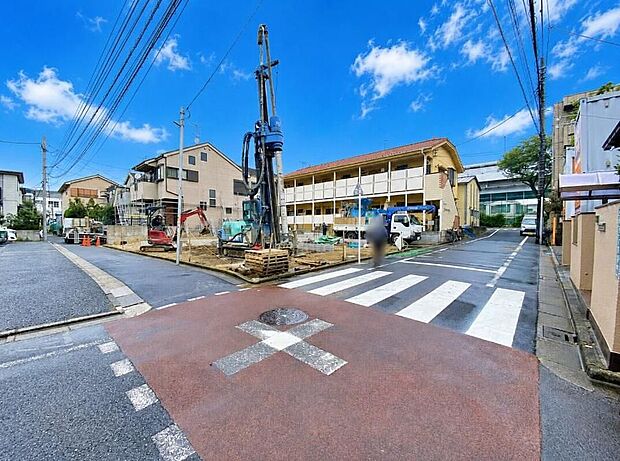 ≪見学予約ができます!≫小学校まで徒歩5分。中学校まで徒歩3分!最寄りスーパーまで徒歩6分!ご家族みんなが暮らしやすいエリアです♪