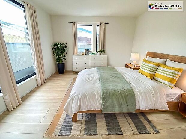 ≪Room≫開放的な空間に陽の光がたっぷり降り注ぐ、見て明るく!家族も明るく!おうちに帰るのが楽しくなるようなお住まいです☆※家具をCGで加工しています。家具付き販売ではございません。