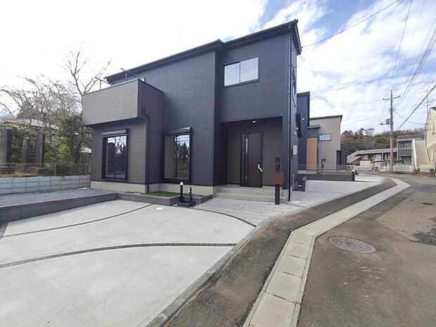 当物件のご案内につきましては、営業スタッフが丁寧に御対応します♪休日、お仕事帰りなど、ご都合に合わせていつでもご案内いたします♪周辺環境と併せて、実際に現地をご確認ください♪