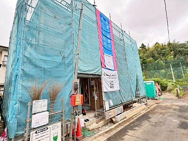 耐震性能に自信のある『飯田グループの家』!お客様を守る大切な住宅だからこそ、第3者の検査を受けて安心して住んでいただける住宅を建てております。その頑丈さを、ぜひ現地にてご体感くださいませ。