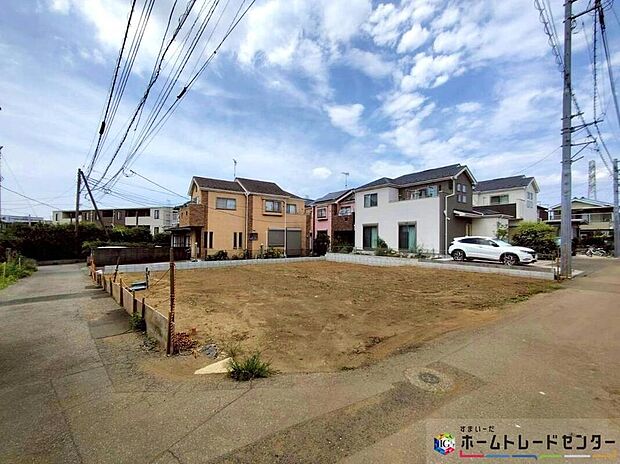 この風景が暮らしの一部に。毎日がイキイキと笑顔溢れる暮らしの始まりです♪ぜひ一度この見晴らしを体感してみませんか♪ご内見ご希望の際はぜひお気軽にご連絡下さい♪
【現地2026年8月撮影】