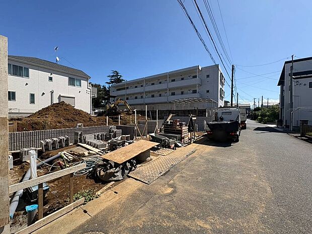 ※現地(2026年9月)撮影
【当物件につきましては、営業スタッフがご案内いたします♪】休日、お仕事帰りなど、ご都合に合わせていつでもご案内いたします♪周辺環境と併せて、実際に現地をご確認ください♪