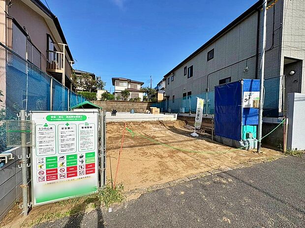 【現地写真】【施工例ご案内可】　　　　　　　　　　　　　　　　　　　　　　　休日、お仕事帰りなど、ご都合に合わせて【施工例】を案内いたします♪周辺環境と併せて、実際に現地をご確認ください♪