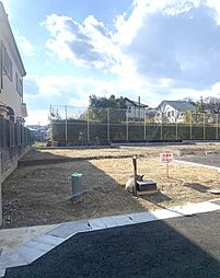 JR東海道・山陽本線「高槻」駅 市営バス JR高槻北口まで20分 徒歩24分 2中西 バス停まで徒歩4分 / 自転車で12分