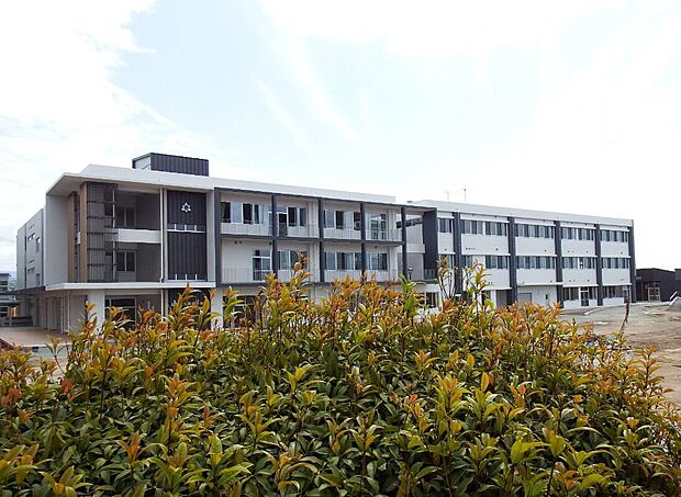 益城町立益城中学校（約2m）